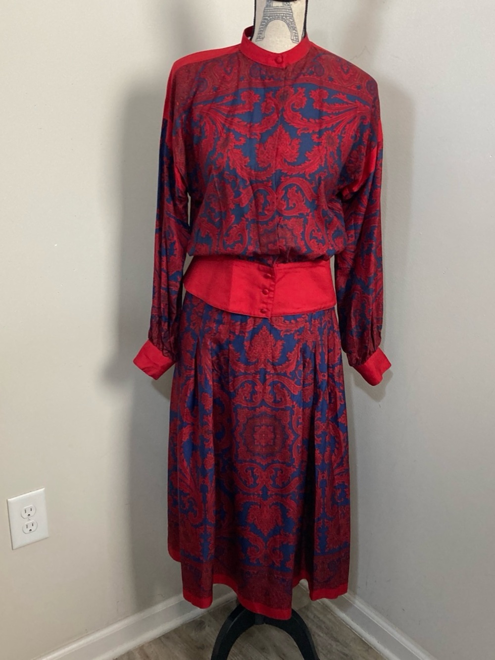 Neiman Marcus Vintage 2Pc Set Top & Skirt Red and Navy Printed Maxi Dress